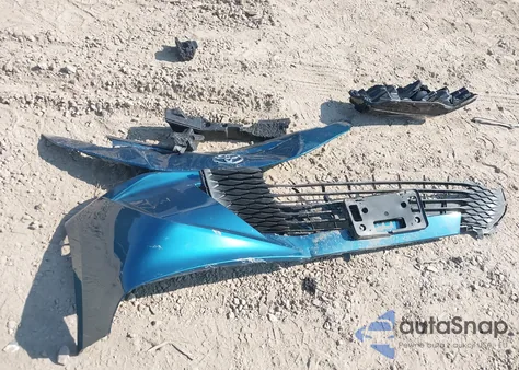 2025 Toyota Camry Le from USA, damaged, VIN 4T1DAACK1SU182011